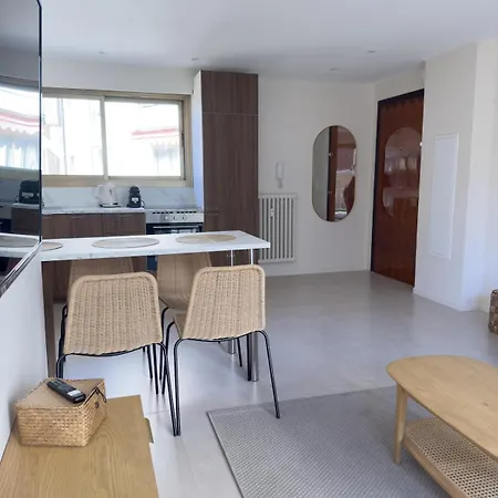 דירה 4-star Close To Sea , Juan Les Pins *
